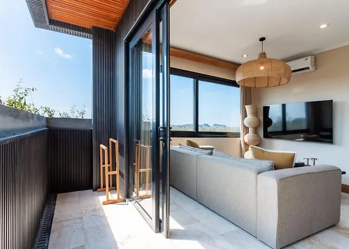 Apartamento Brand-new With Pool Minutes From