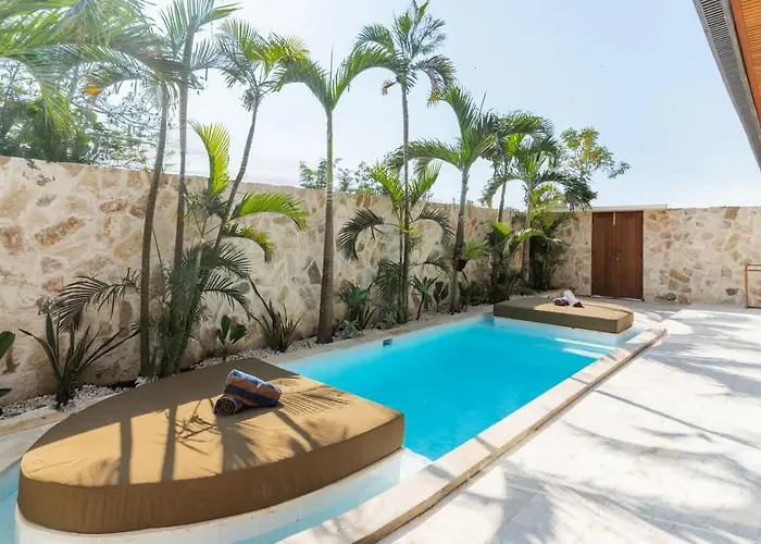 Brand-new With Pool Minutes From Appartamento Pecatu